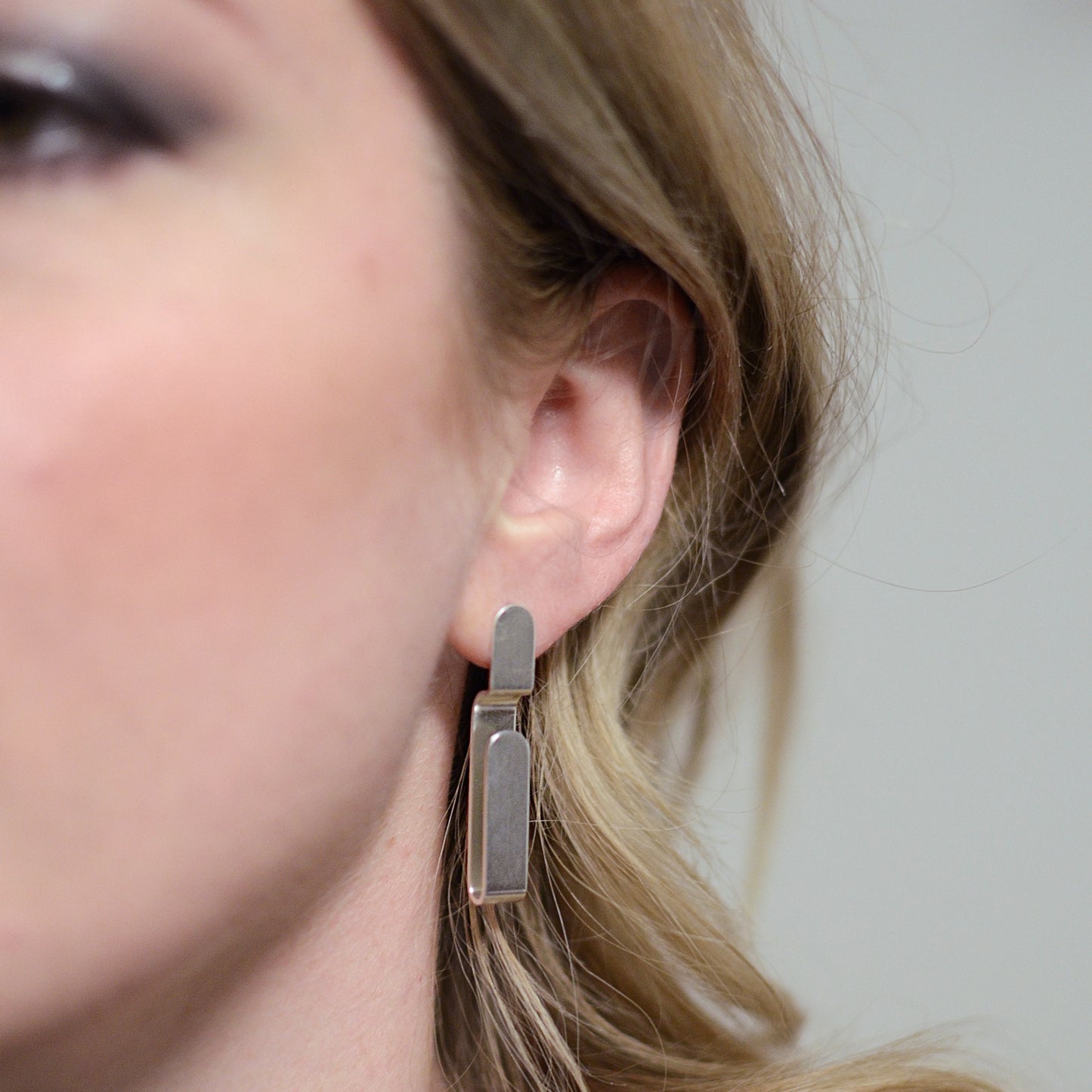 Recurve Earring