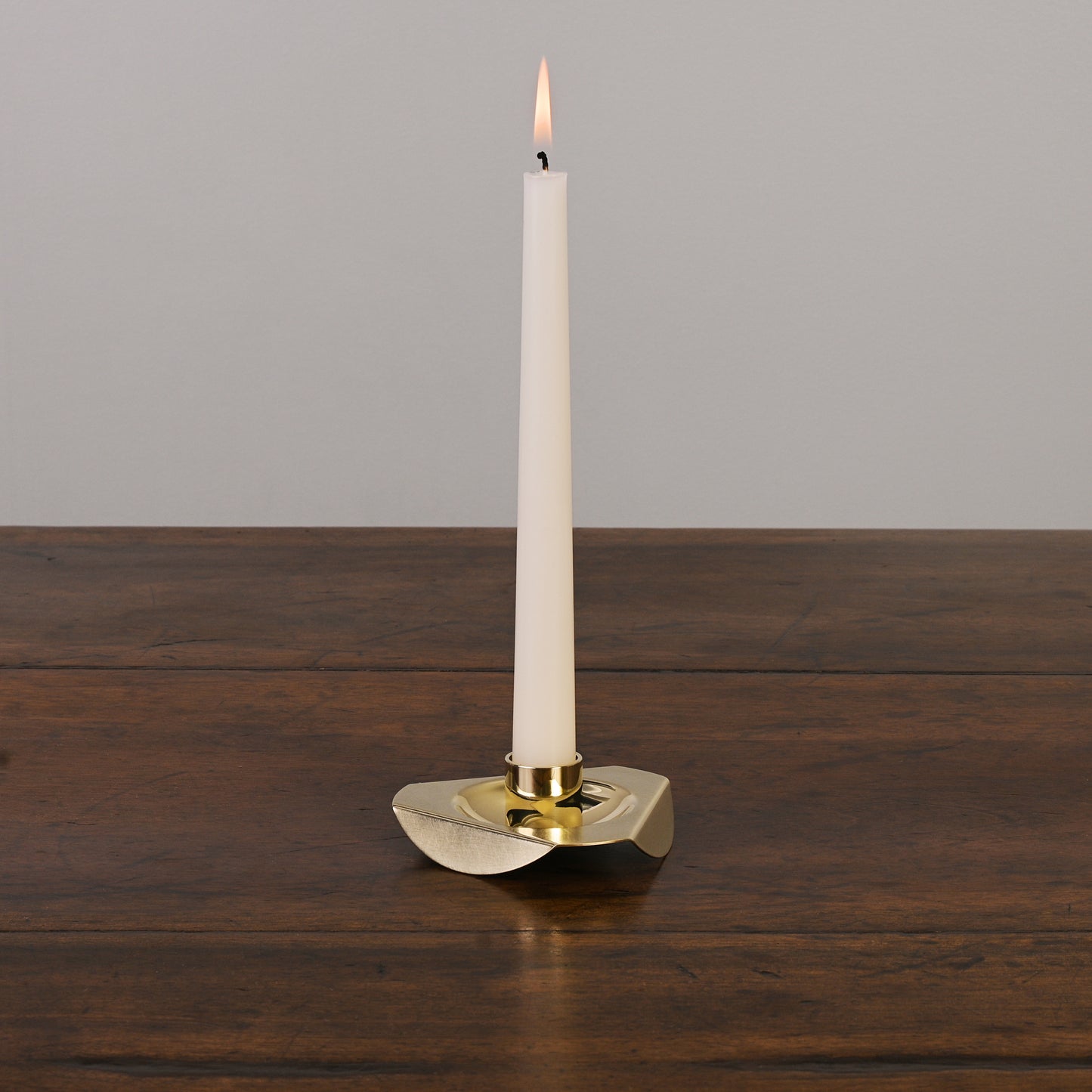 TRIPTYCH CANDLE HOLDER