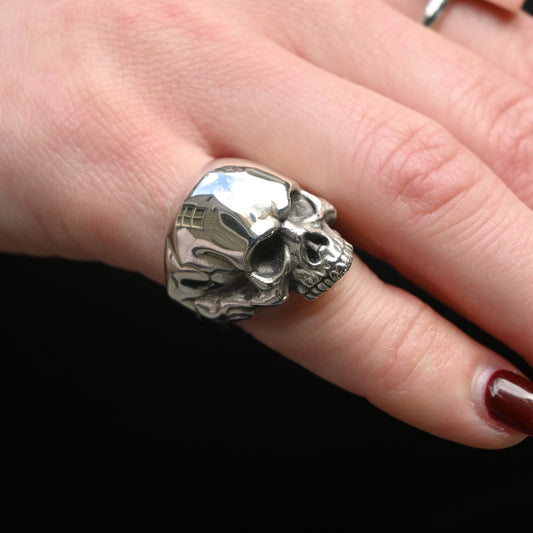 Silver Skull Ring